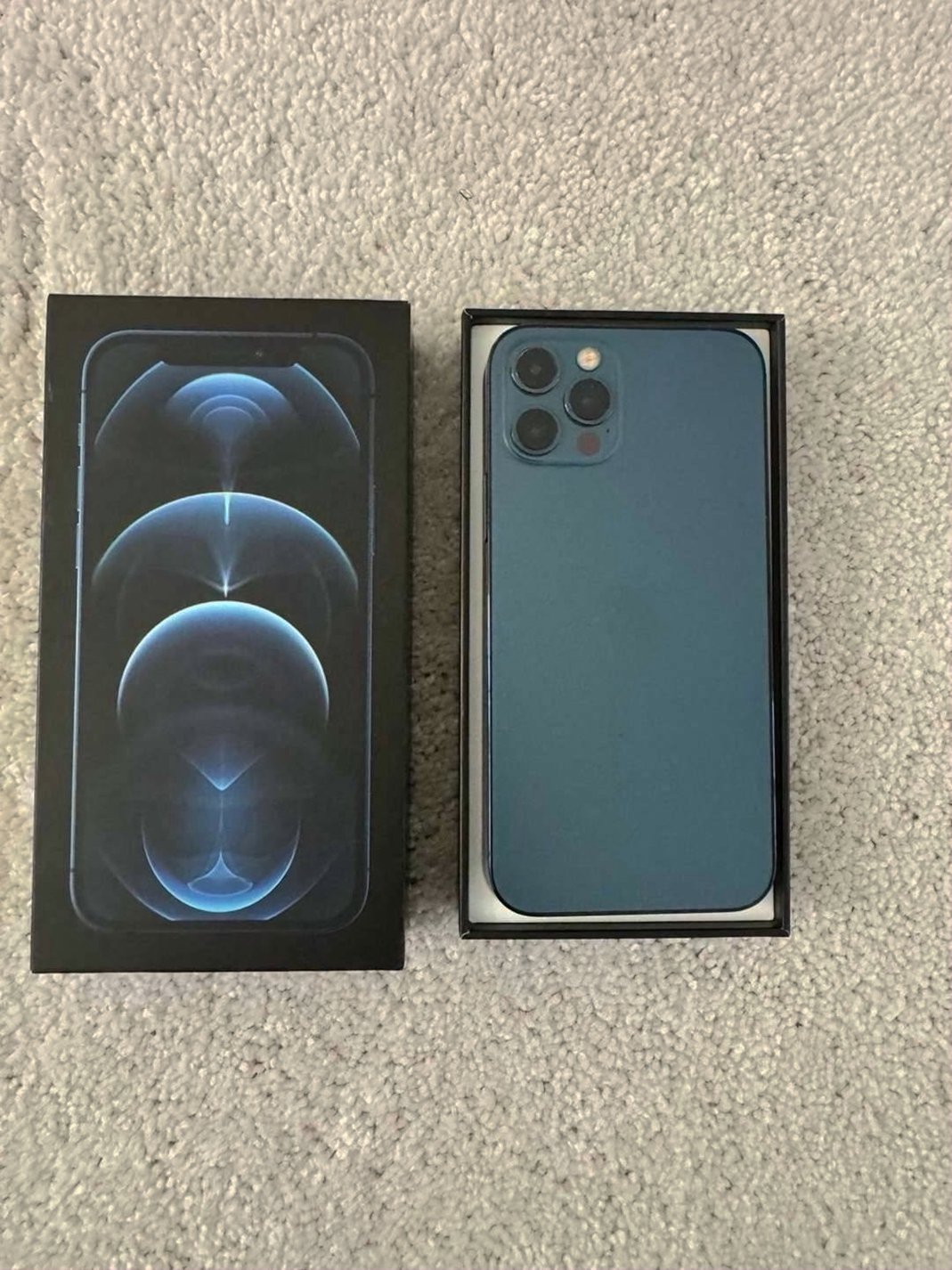 Apple iPhone 12 Pro 256GB Pacific Blue Unlocked - Used