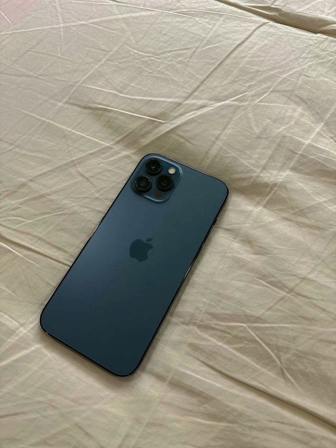 Apple iPhone 12 Pro Max 128GB Pacific Blue Unlocked - Used image 2