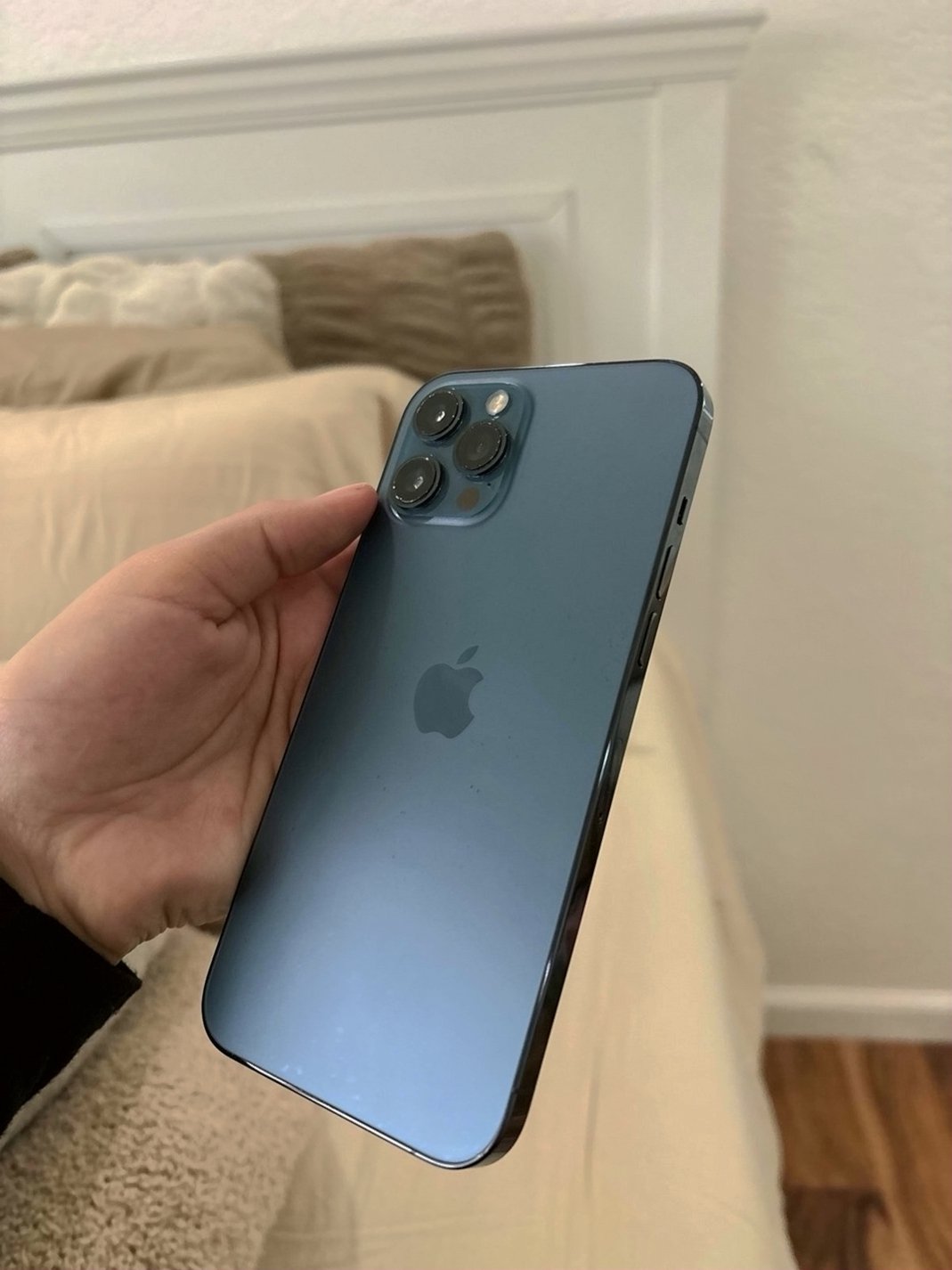 Apple iPhone 12 Pro Max 128GB Pacific Blue Unlocked - Used image 5