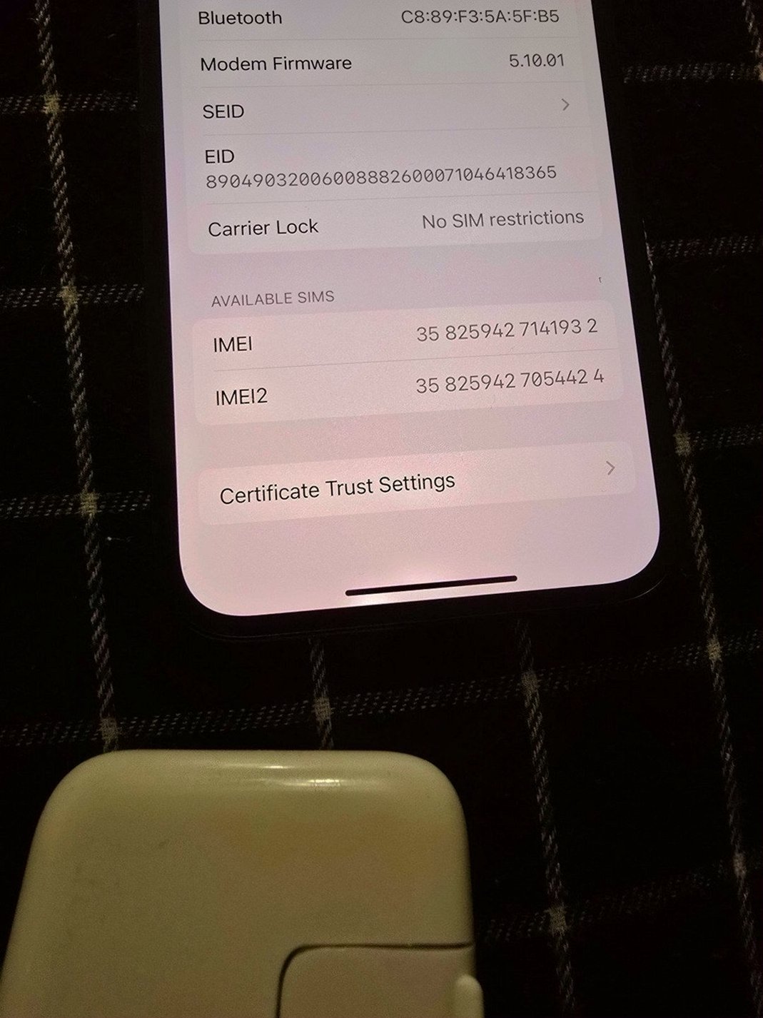 Apple iPhone 12 64GB Black Unlocked - Used image 4
