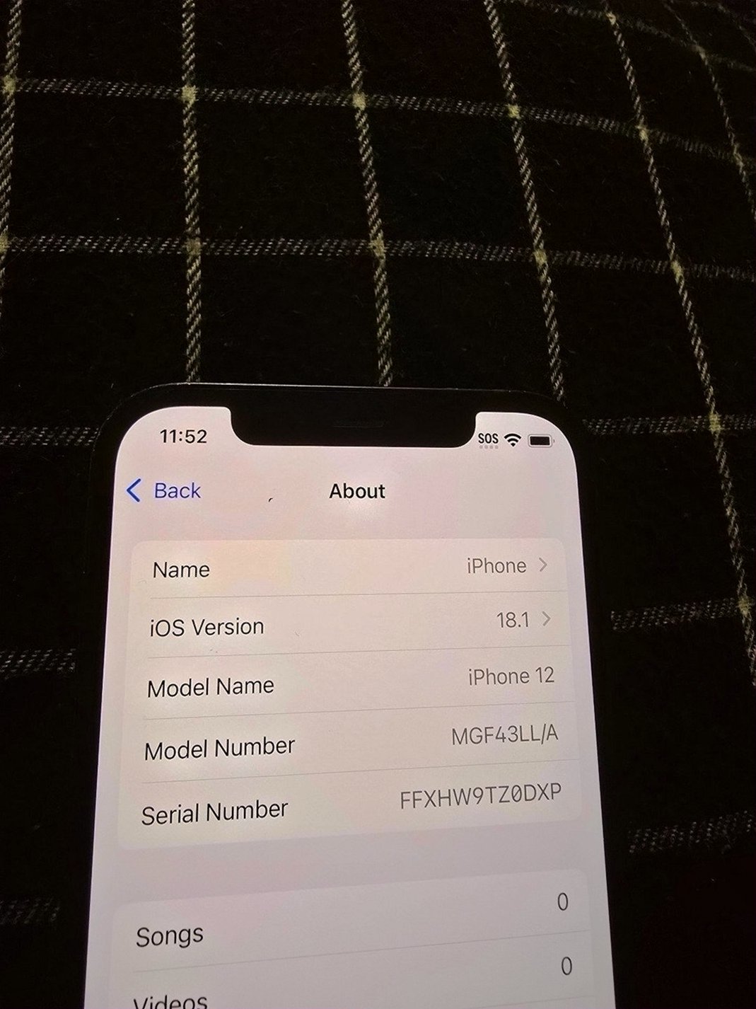 Apple iPhone 12 64GB Black Unlocked - Used image 5