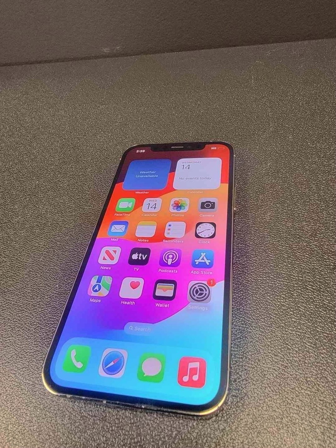Apple iPhone 12 Pro 256GB Gold Unlocked - Used image 2