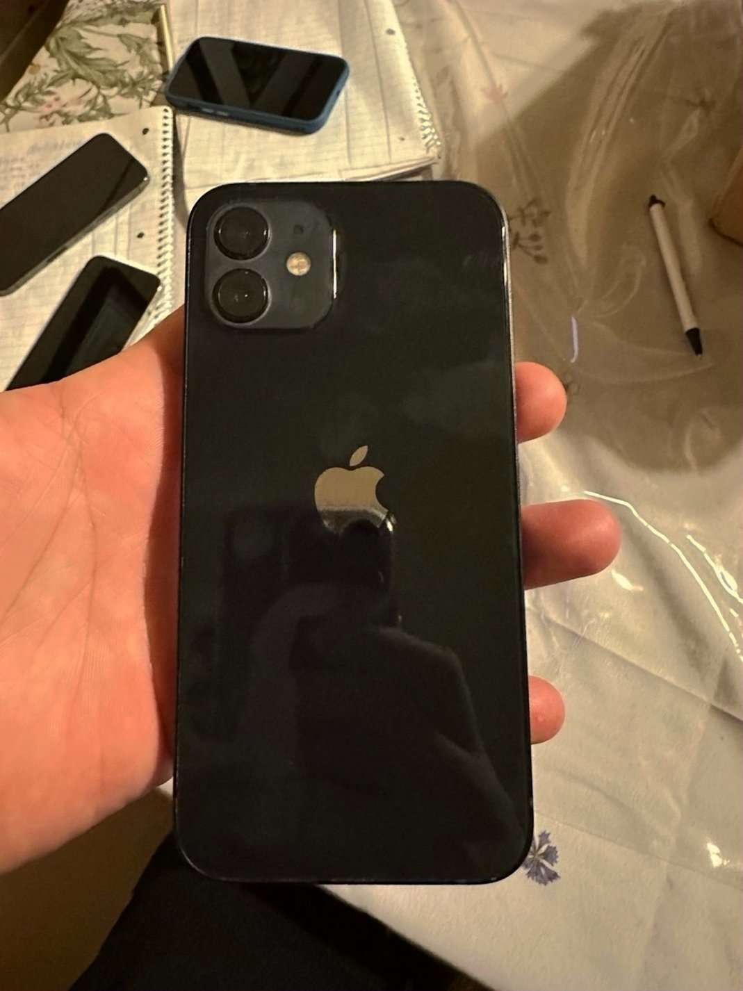 Apple iPhone 12 256GB Unlocked - Used