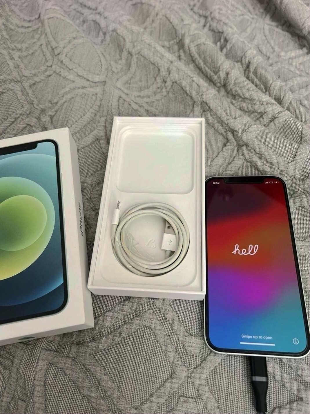 Apple iPhone 12 128GB Green Unlocked - Used