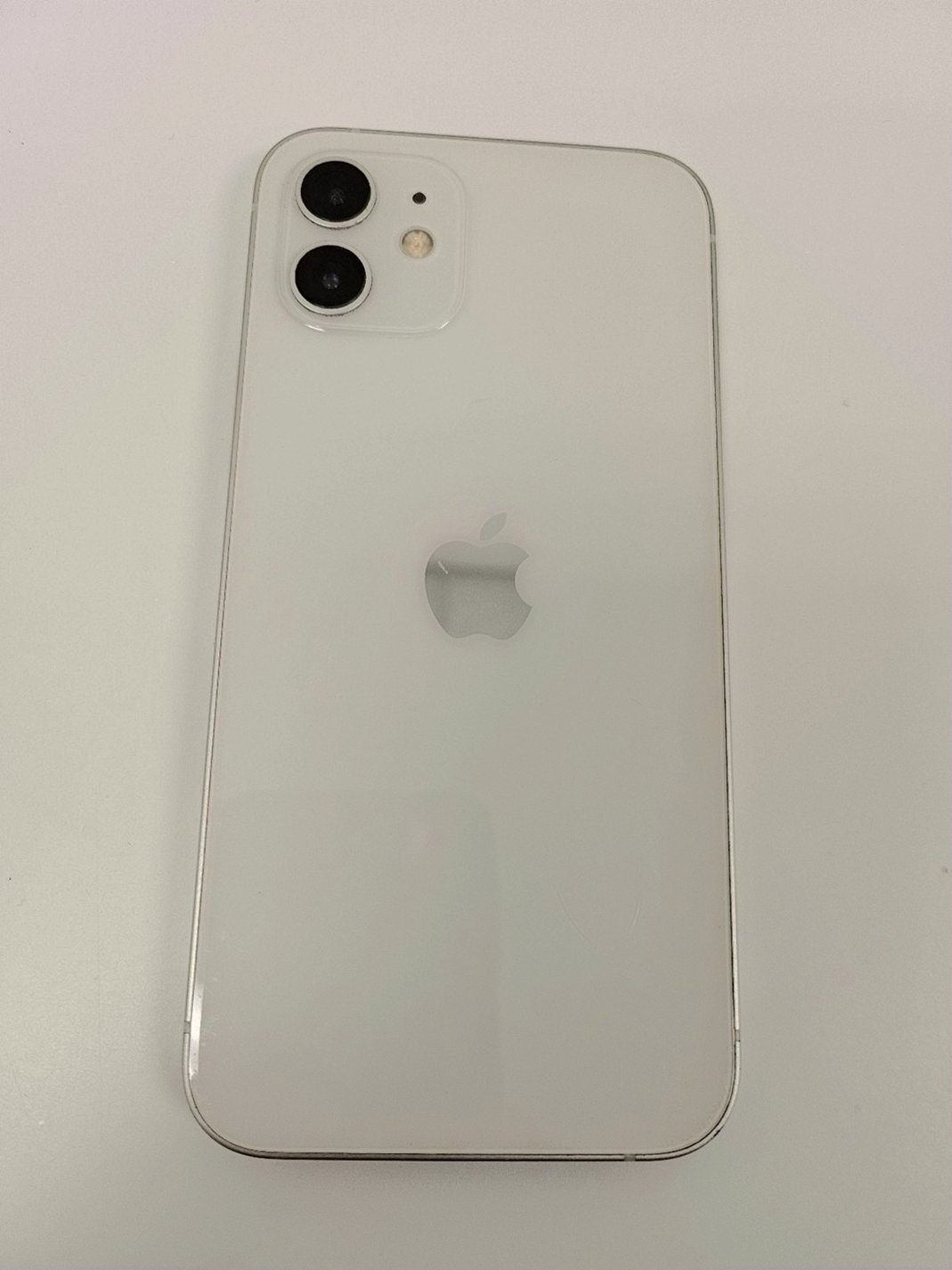 Apple iPhone 12 128GB Unlocked Black - Used image 2
