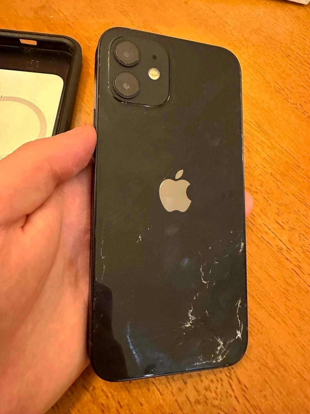 Apple iPhone 12 128GB Black Unlocked - Used image 5