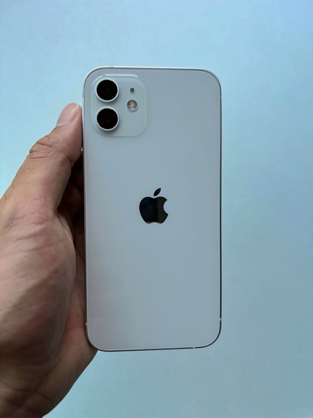 Apple iPhone 12 128GB Unlocked Used