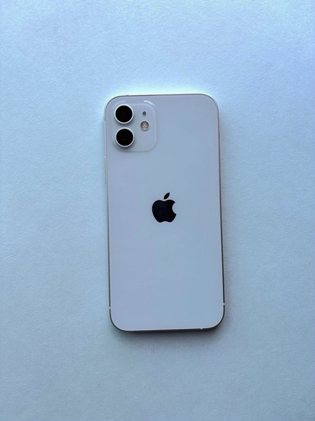 Apple iPhone 12 128GB Unlocked Used image 3