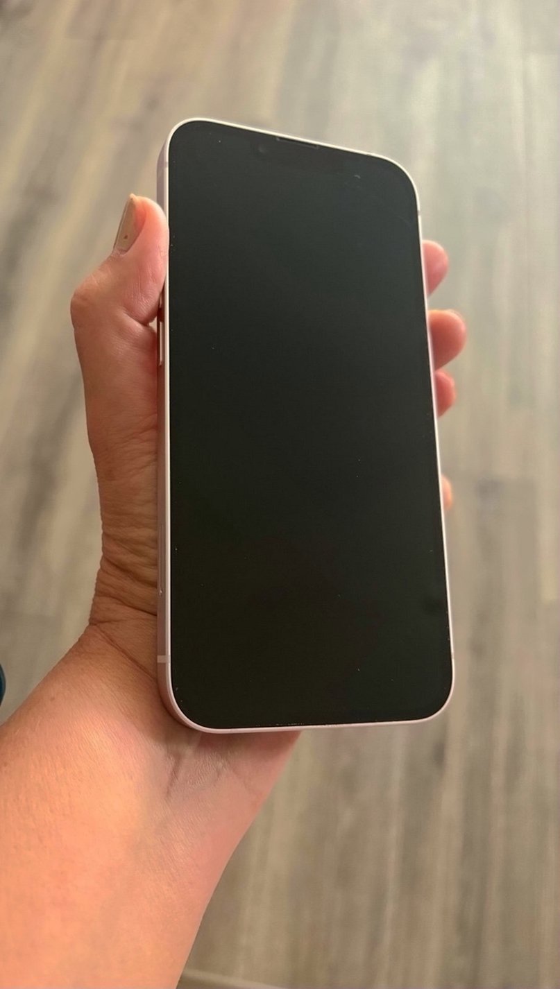Apple iPhone 12 128GB Black Unlocked - Used image 5