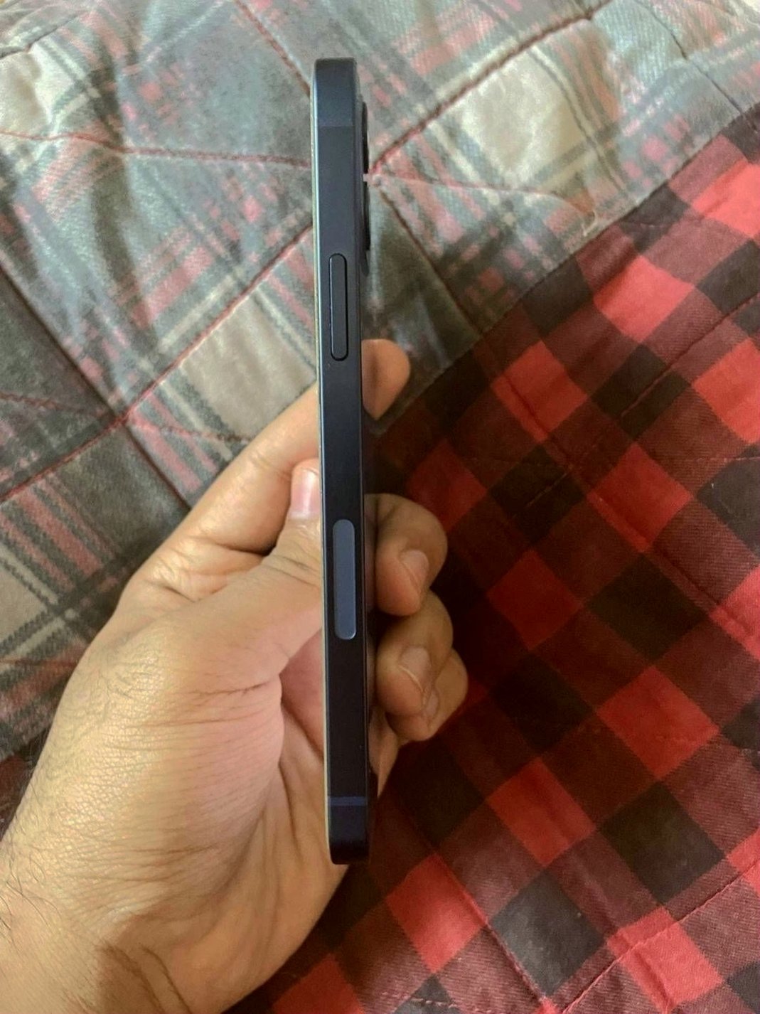 Apple iPhone 12 128GB Unlocked Used image 4