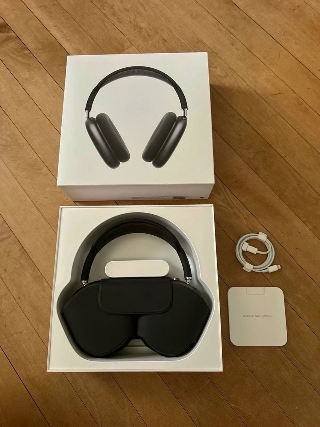 Apple AirPods Max 2A26 Space Gray Unlocked - Used