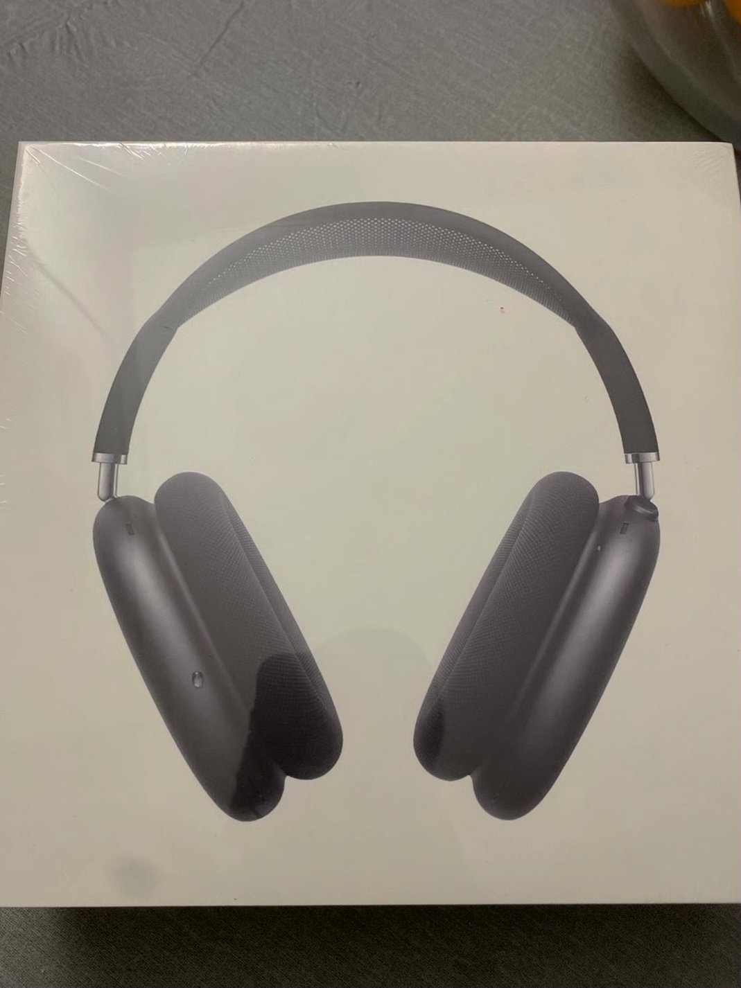 Apple AirPods Max Space Gray Unlocked - Used