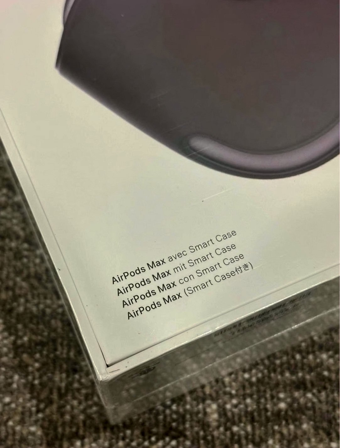 Apple AirPods Max Space Gray Unlocked - Used image 3
