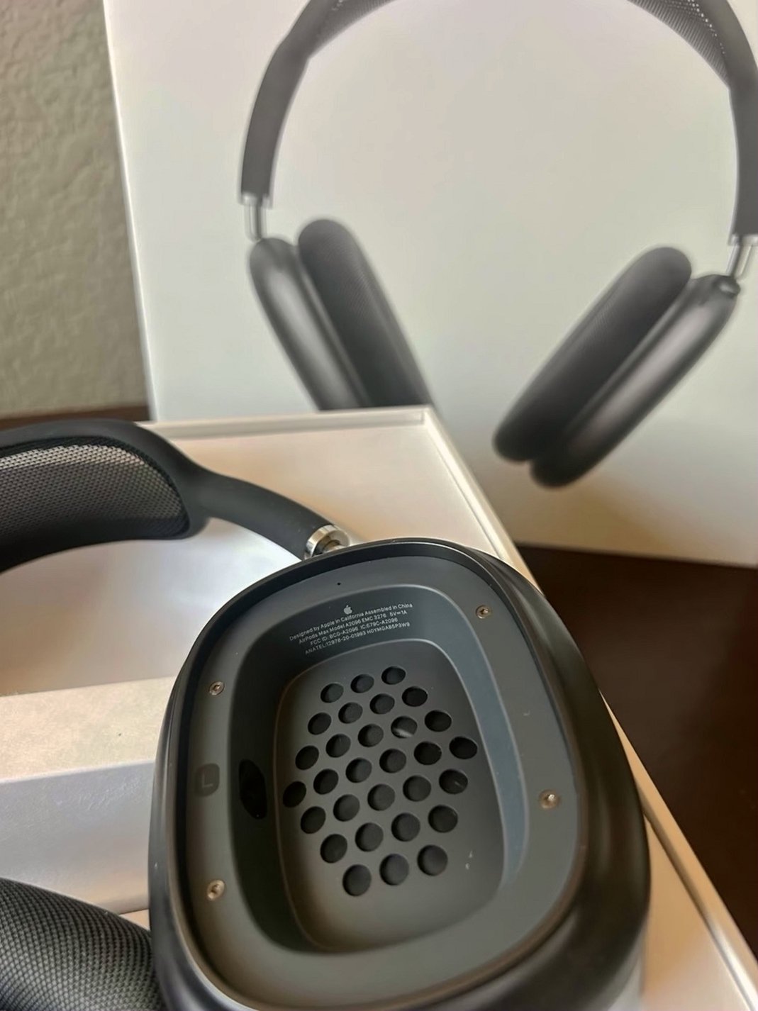 Apple AirPods Max 9D83 Space Gray Used image 3