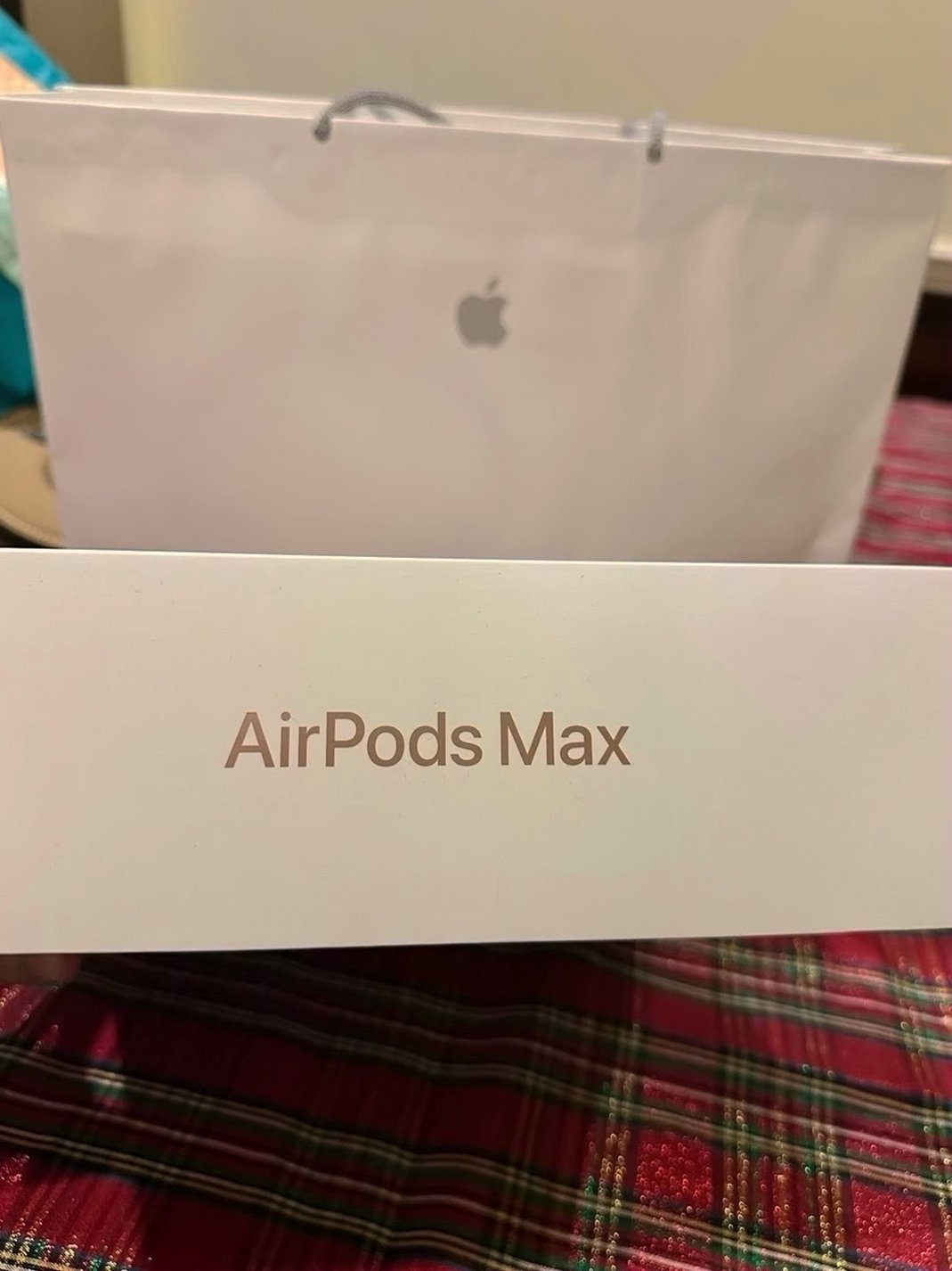 Apple AirPods Max 2nd Gen Orange Unlocked - Used image 5