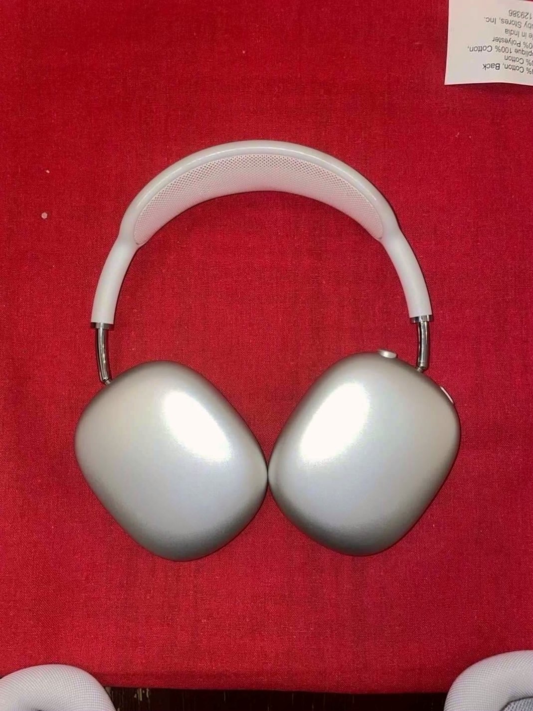 Apple AirPods Max Silver Unlocked - Used image 3
