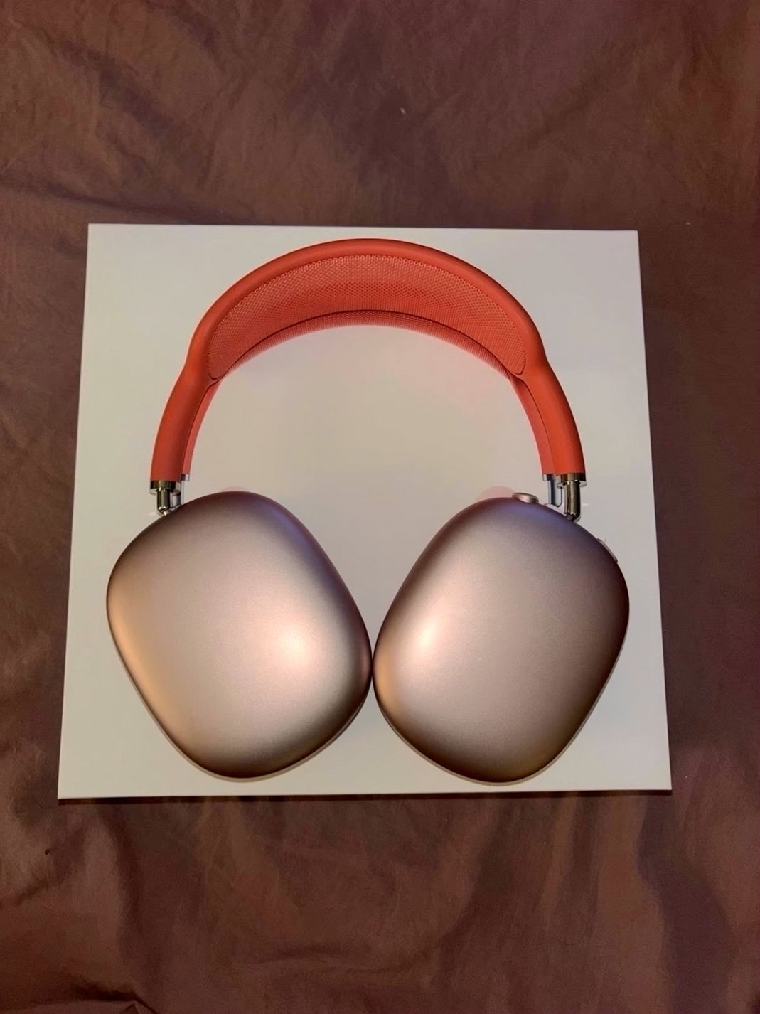 Apple AirPods Max 6X19 Pink Unlocked - Used image 2