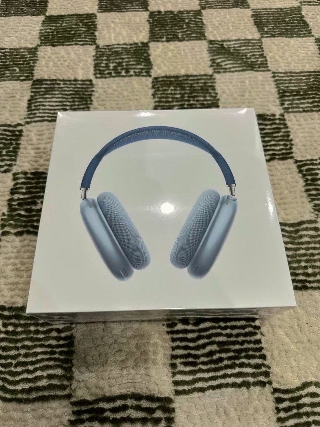 Apple AirPods Max Sky Blue Unlocked - Used
