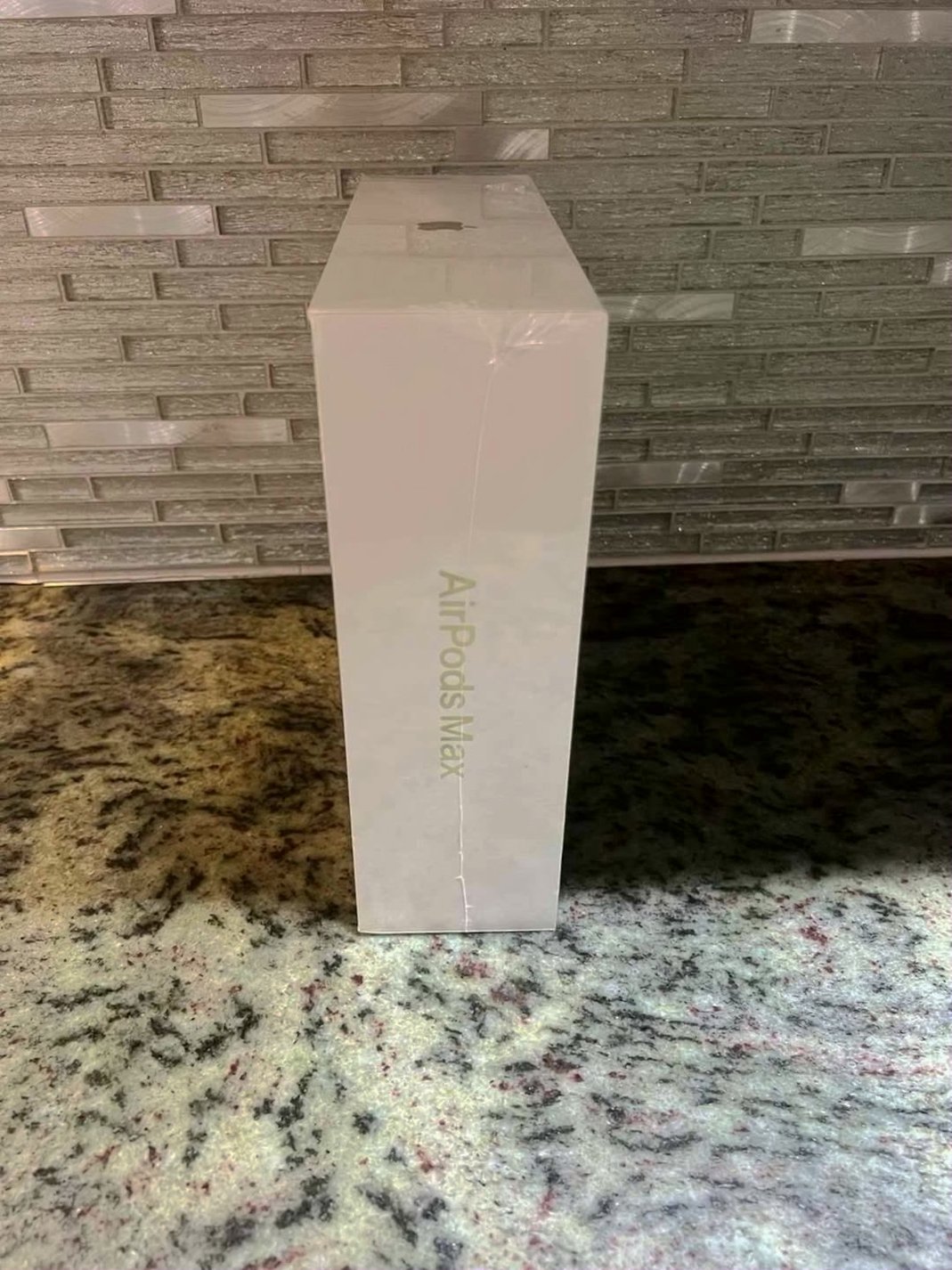 Apple AirPods Max with Smart Case & Lightning USB-C Cable 5Y28 - Used image 5