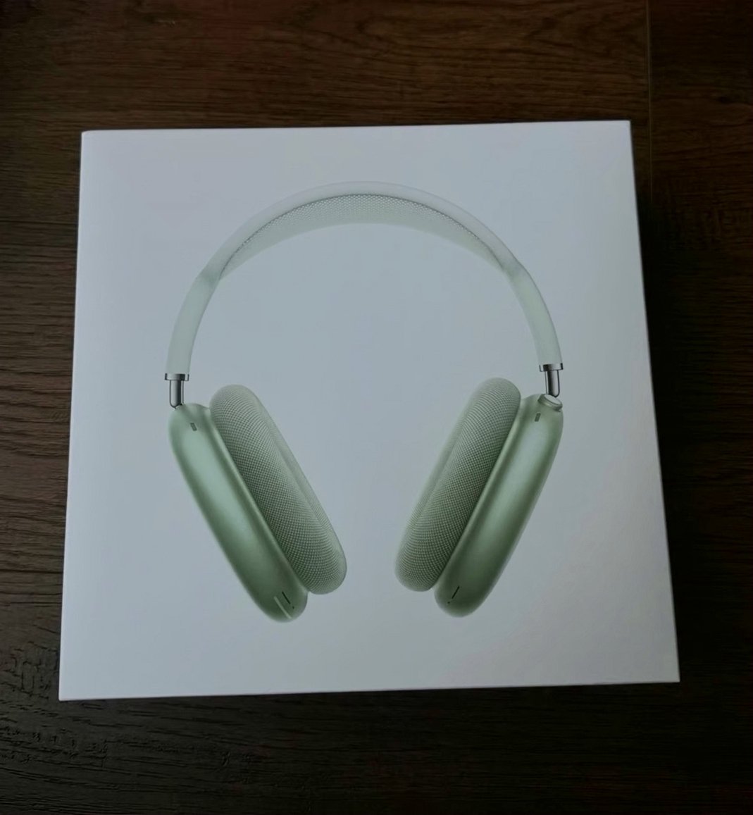 Apple AirPods Max Green Used image 2