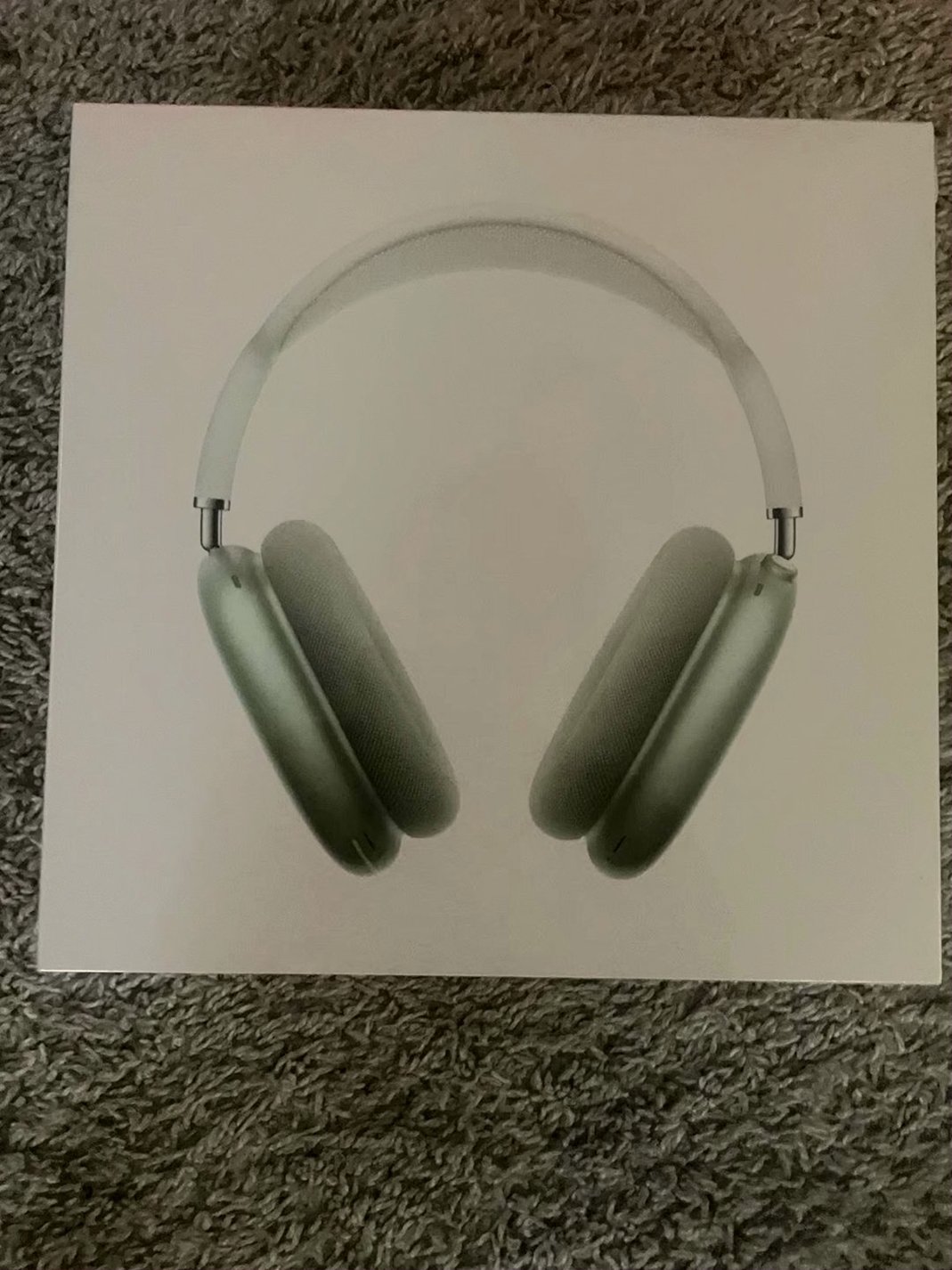 Apple AirPods Max Green Unlocked - Used image 2