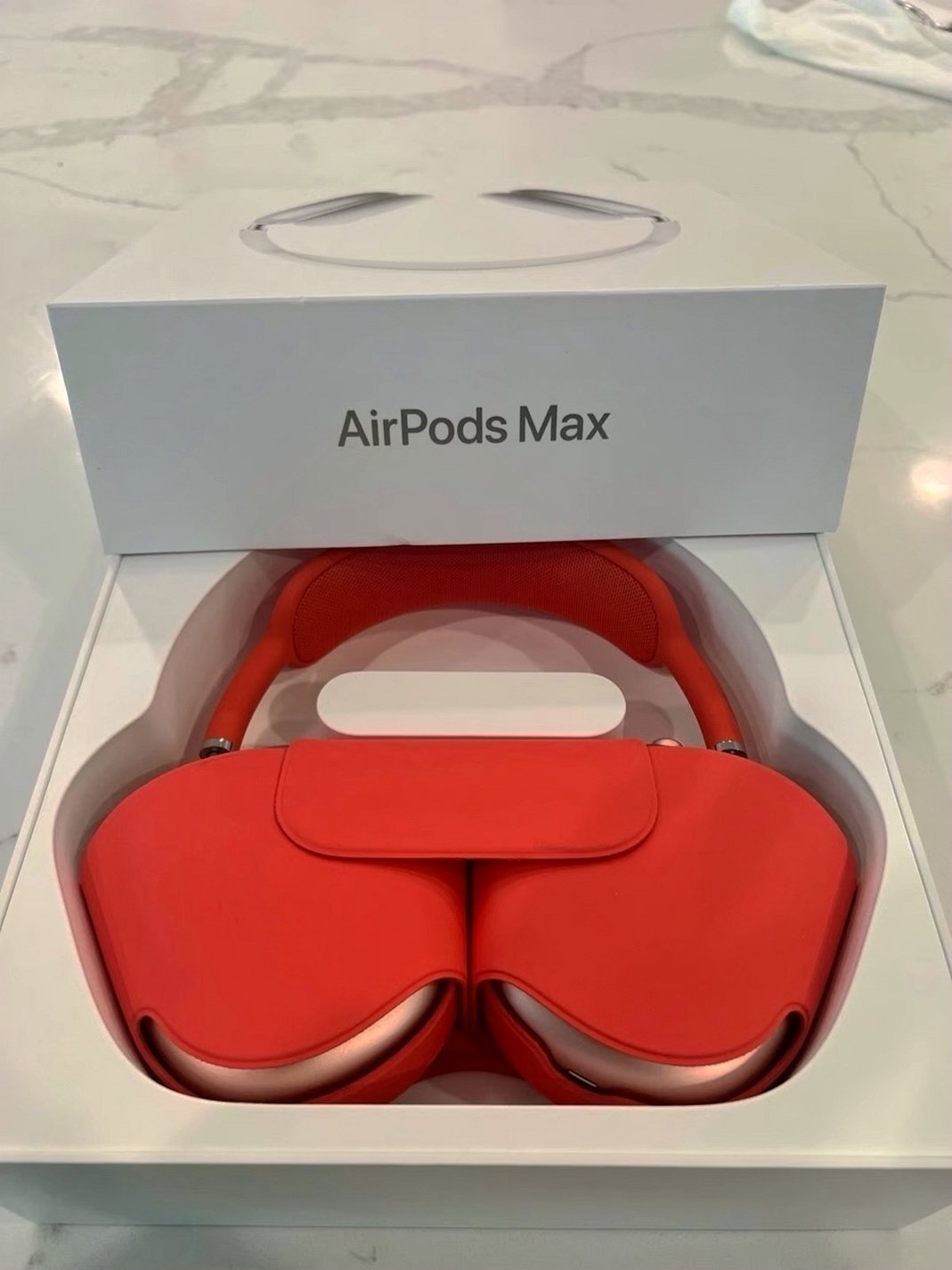 Apple AirPods Max Pink with Smart Case - Used