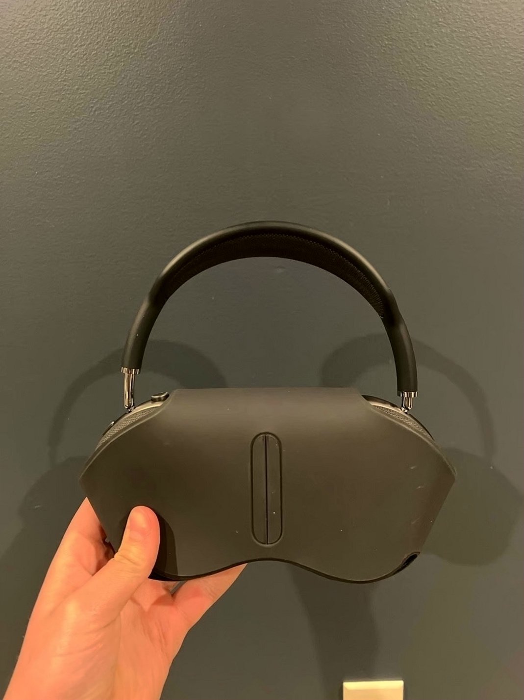 Apple AirPods Max 9U91 Used image 2