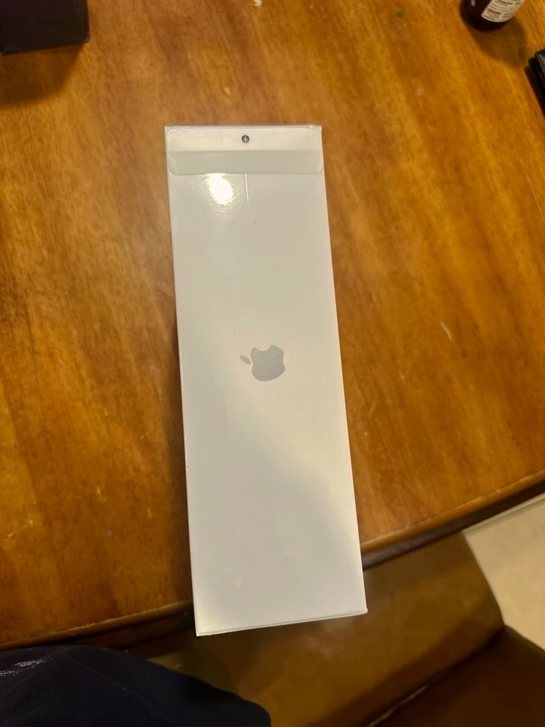 Apple AirPods Max White & Silver Unlocked - Used image 4