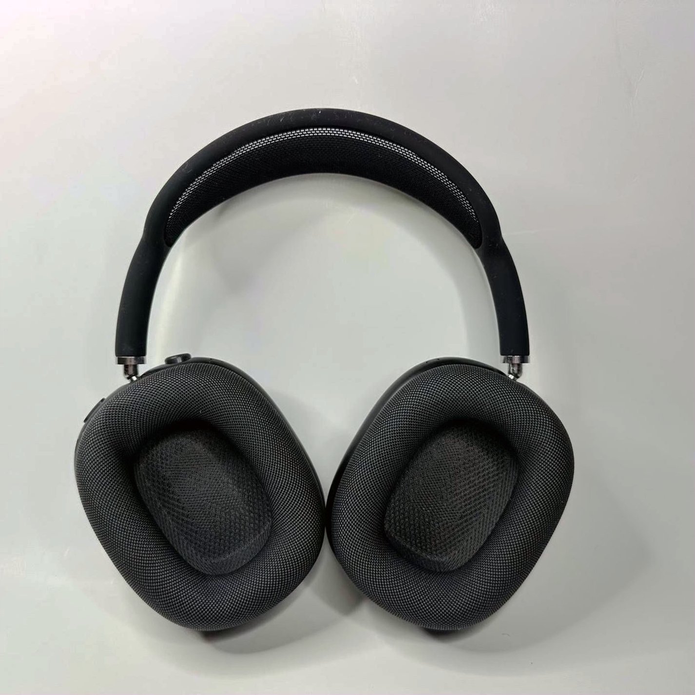 Apple AirPods Max Space Grey/Black Unlocked - Used image 5