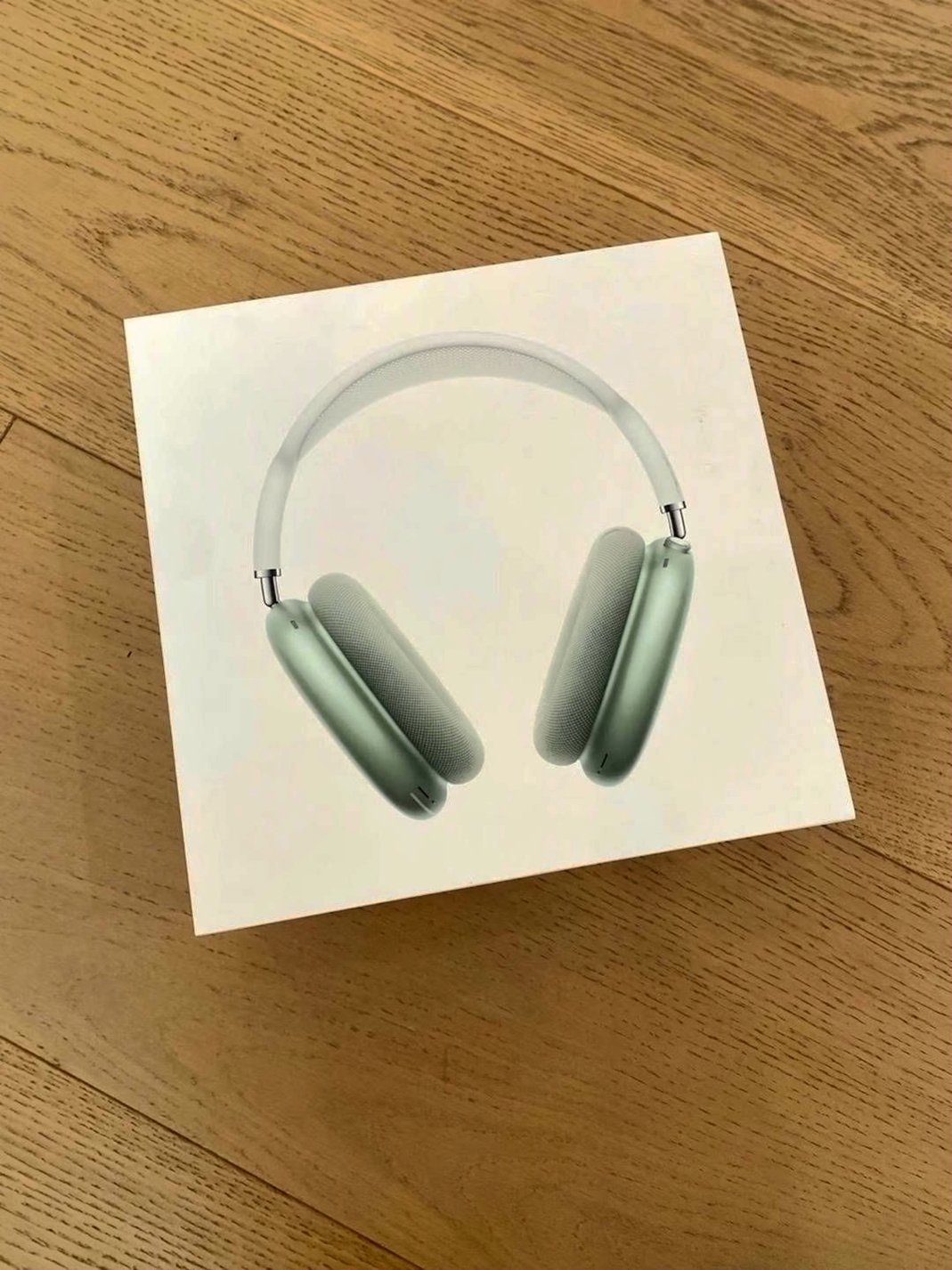 Apple AirPods Max 3R32 Sapphire Unlocked - Used