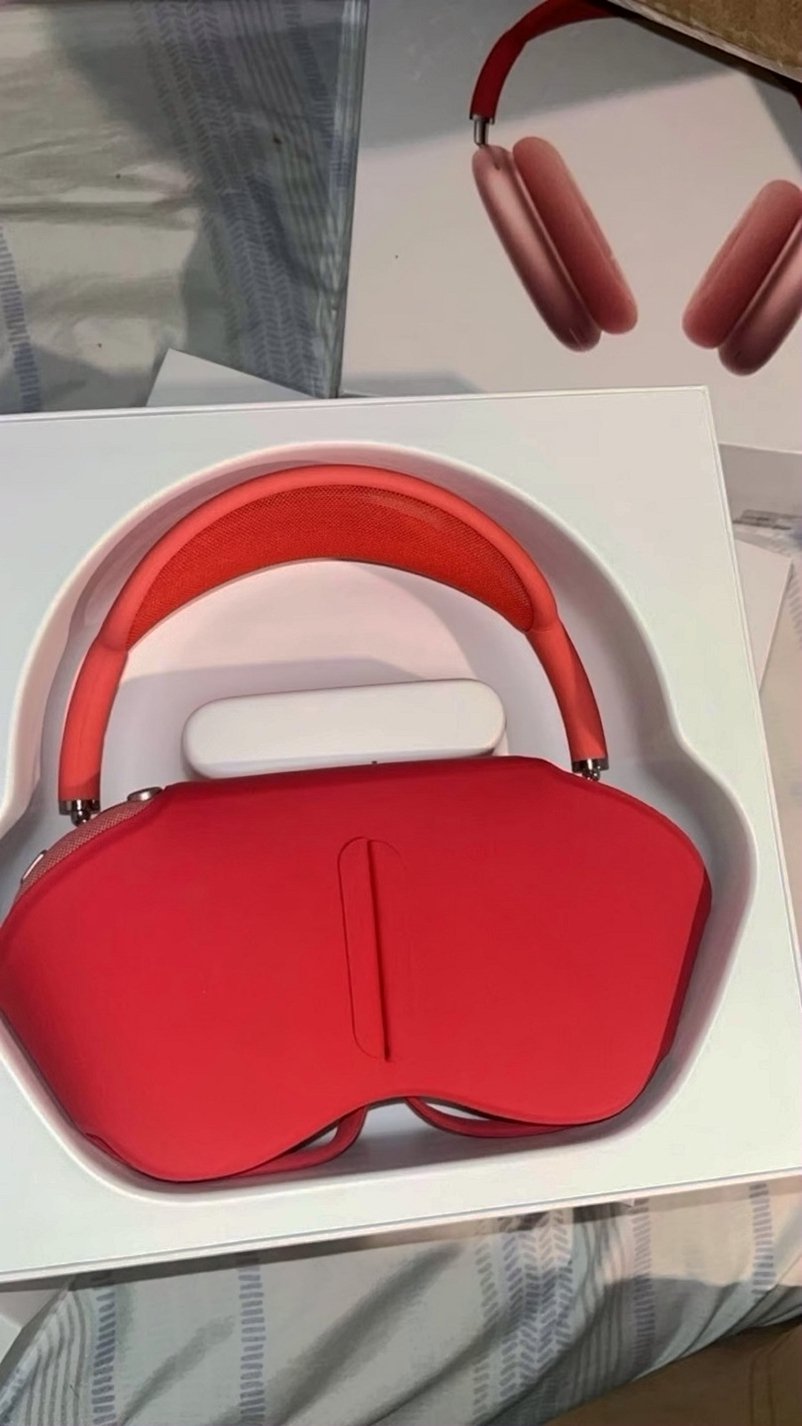 Apple AirPods Max 1V36 Red Unlocked - Used image 3