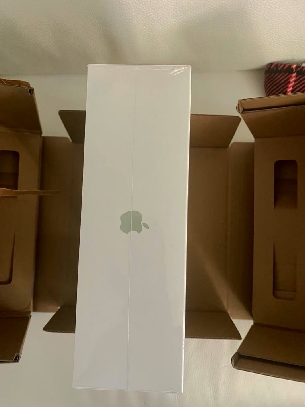 Apple AirPods Max 1V15 Space Gray Unlocked - Used image 5