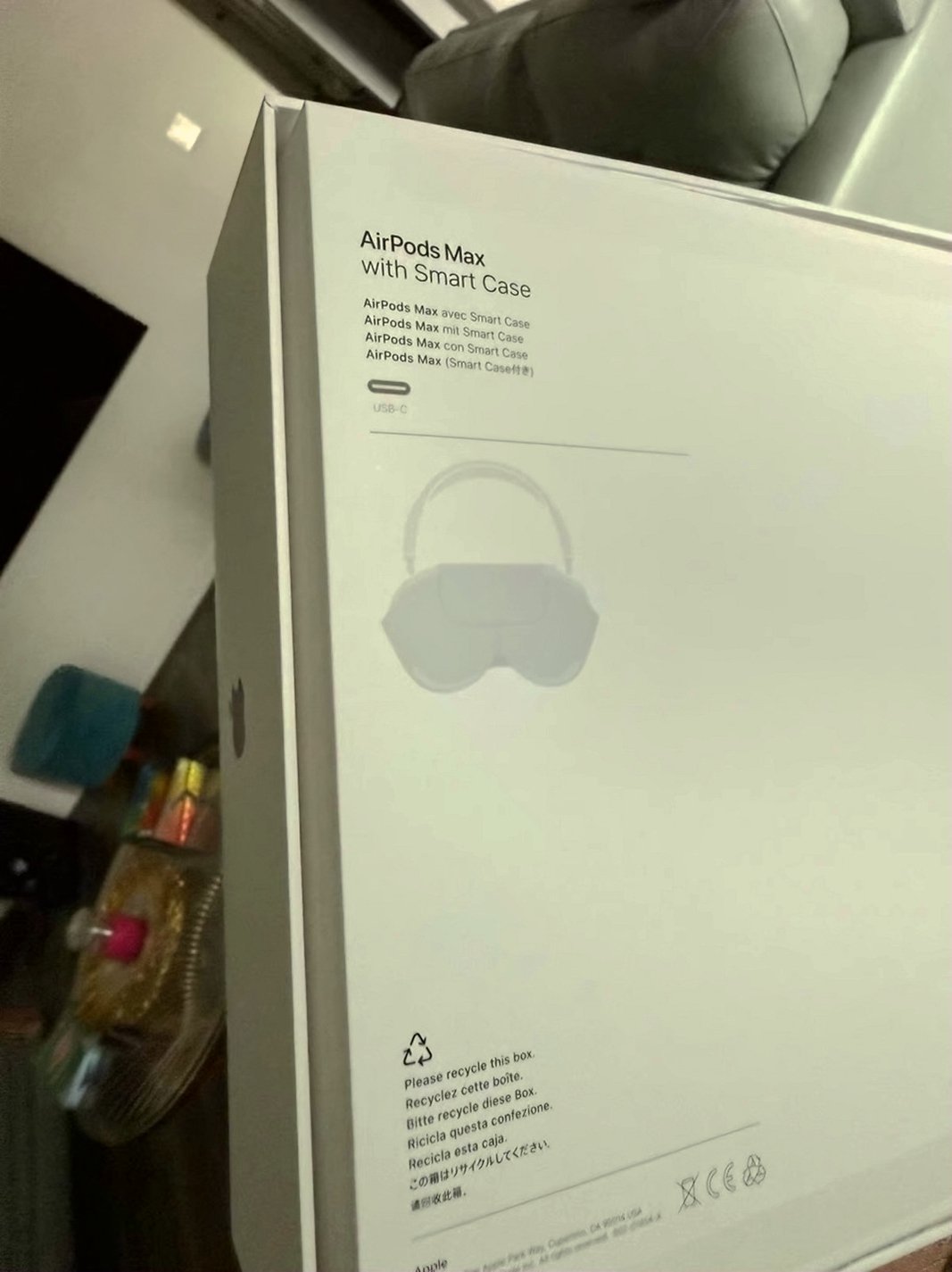 Apple AirPods Max Purple 1U77 - Used image 4