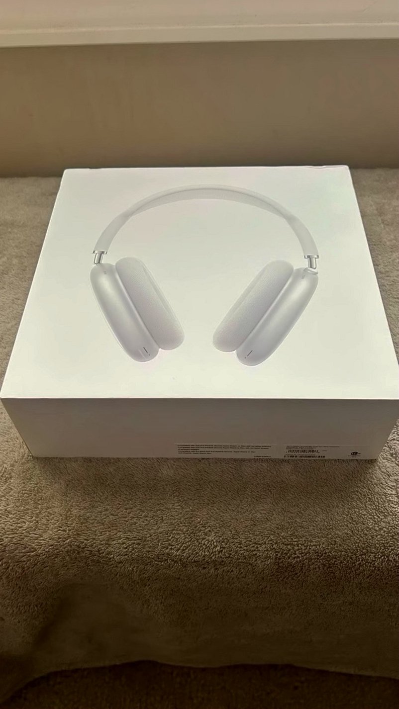 Apple AirPods Max Silver Unlocked - Used