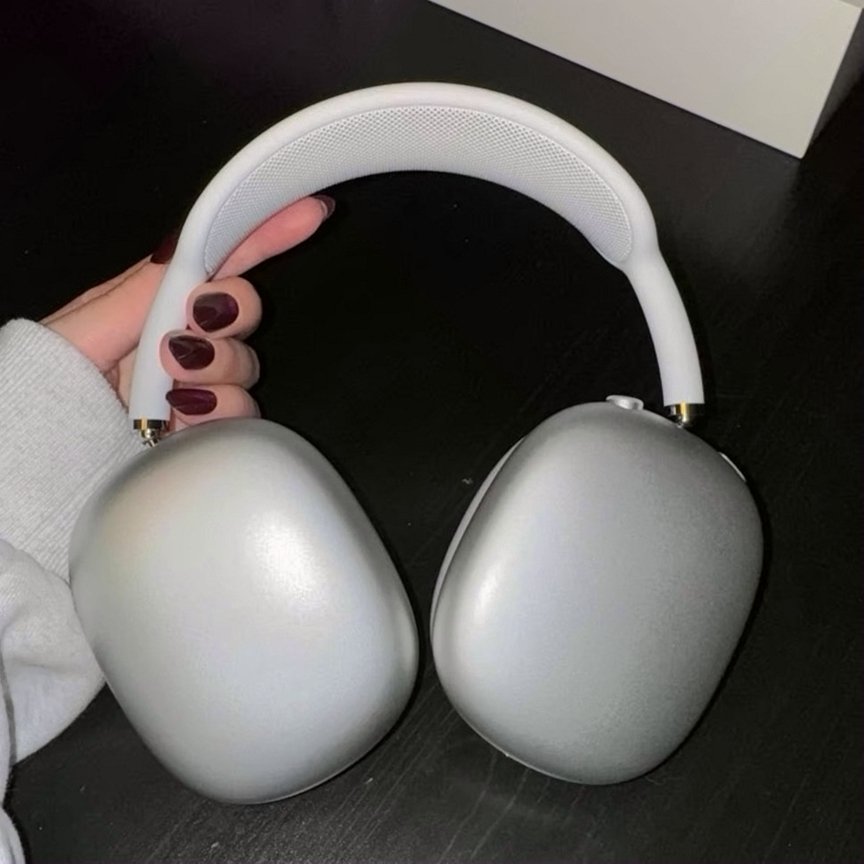 Apple AirPods Max Silver Unlocked - Used image 5