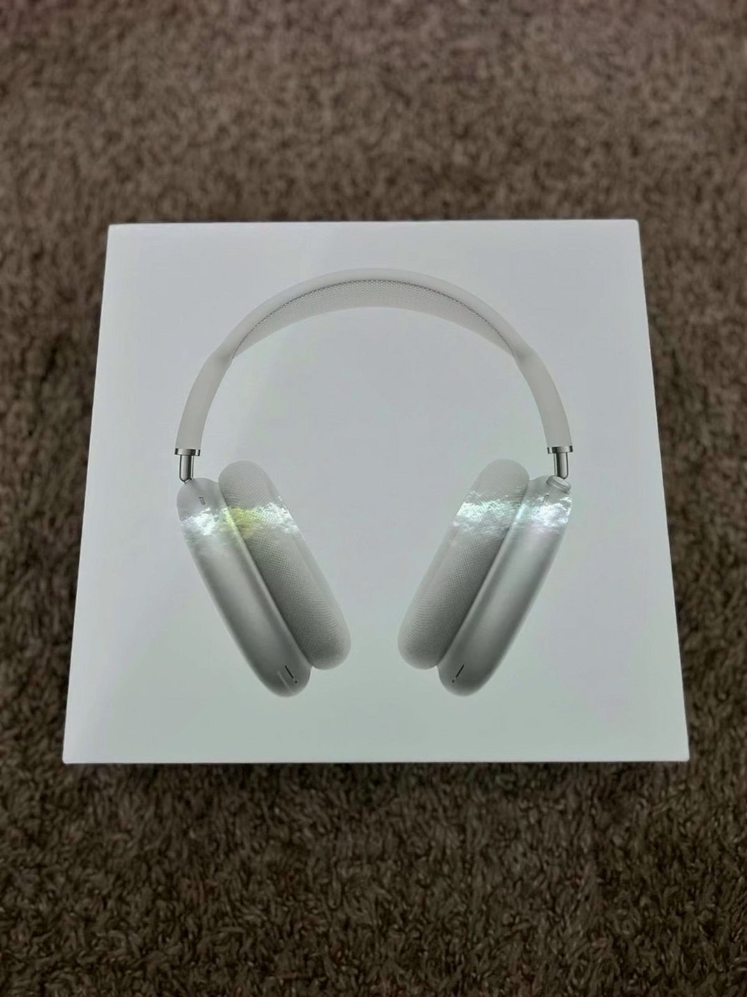 Apple AirPods Max 1st Gen White Unlocked - Used