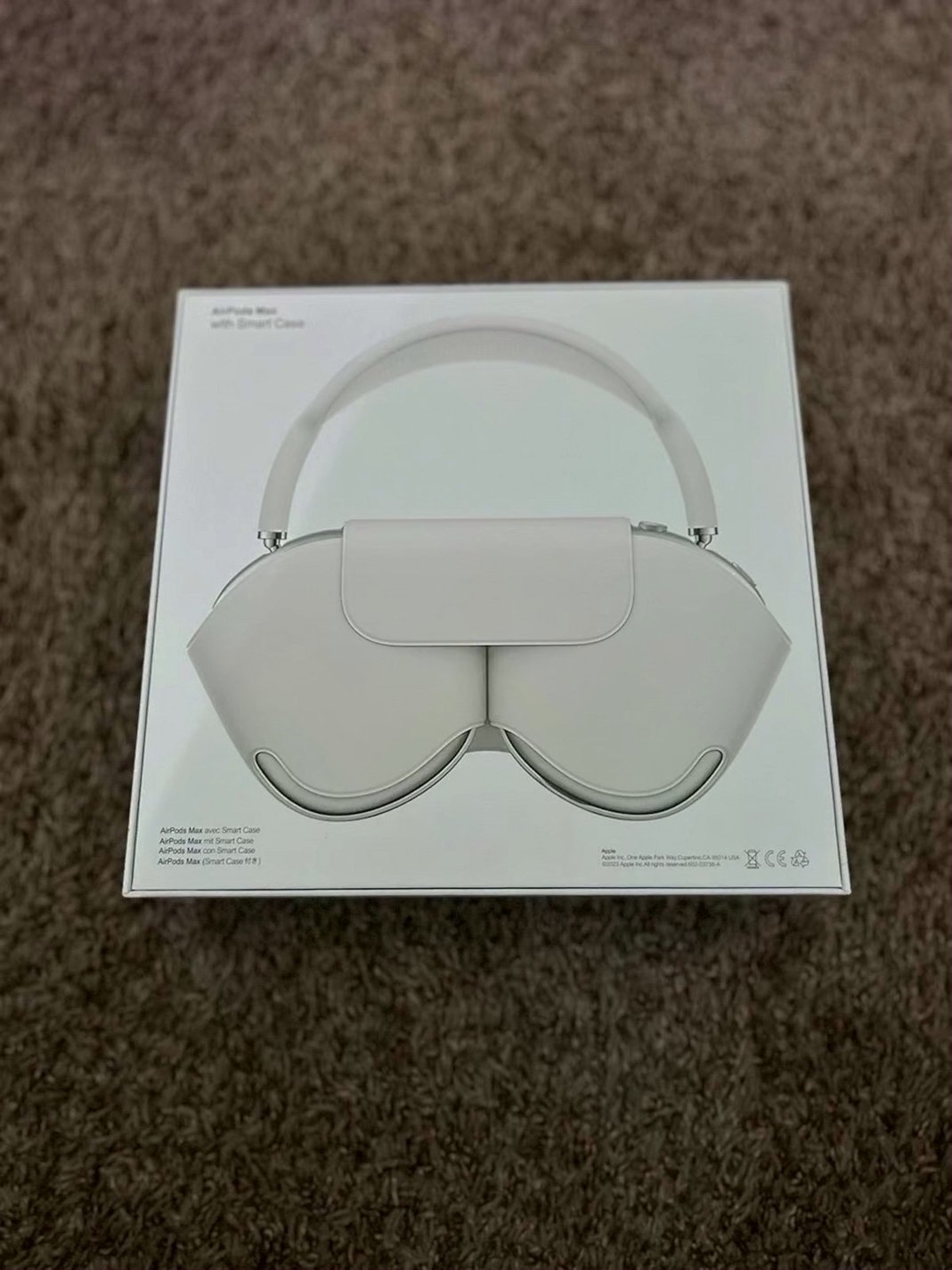 Apple AirPods Max 1st Gen White Unlocked - Used image 2