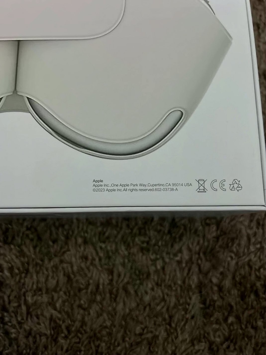 Apple AirPods Max 1st Gen White Unlocked - Used image 3