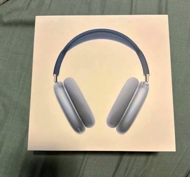 Apple AirPods Max 1V58 Sky Blue - Used image 3