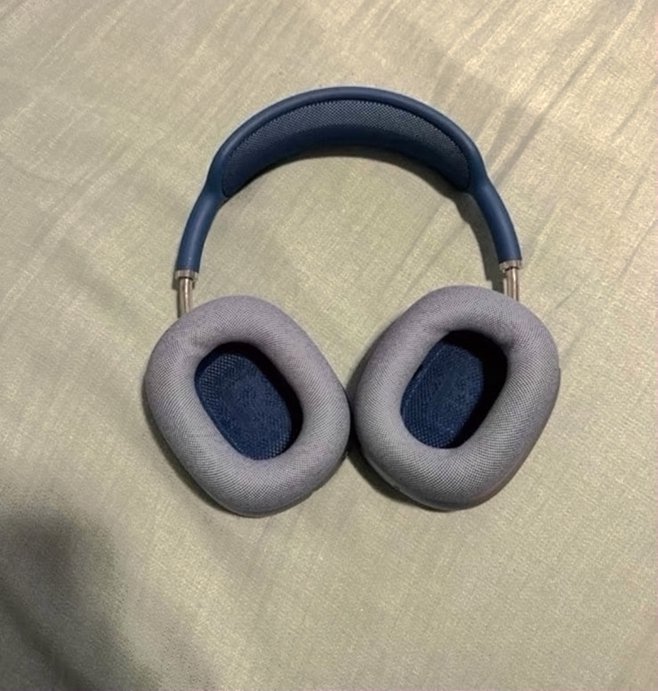 Apple AirPods Max 1V58 Sky Blue - Used image 4
