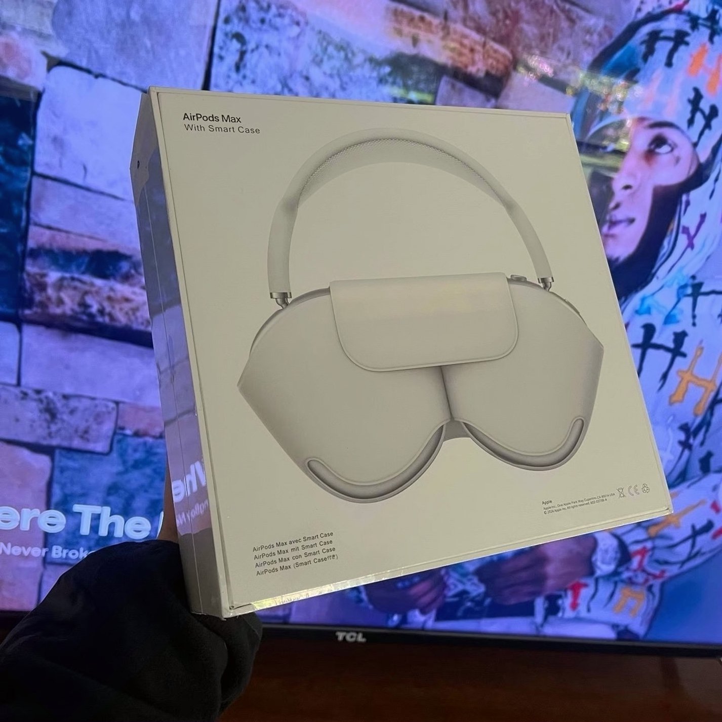 Apple AirPods Max Silver Unlocked - Used image 2