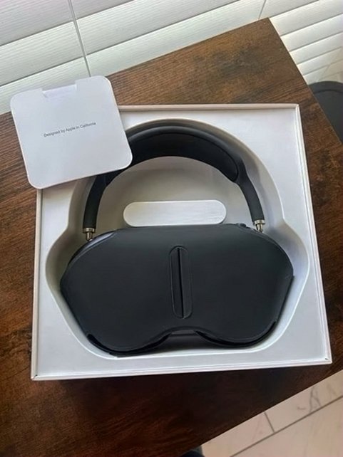 Apple AirPods Max Headphones Smart Case Used image 5