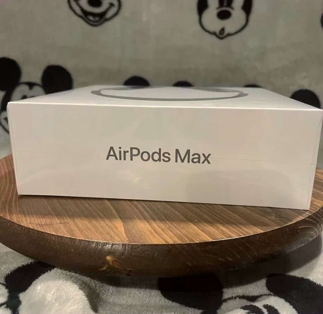 Apple AirPods Max 7L56 Space Grey Unlocked - Used image 4