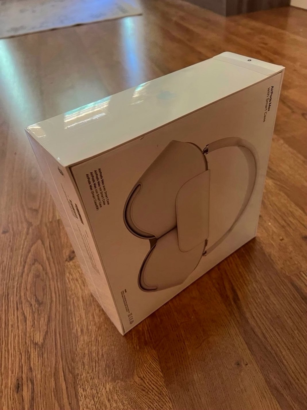 Apple AirPods Max Wireless Over-Ear Headset Silver Unlocked - Used image 2