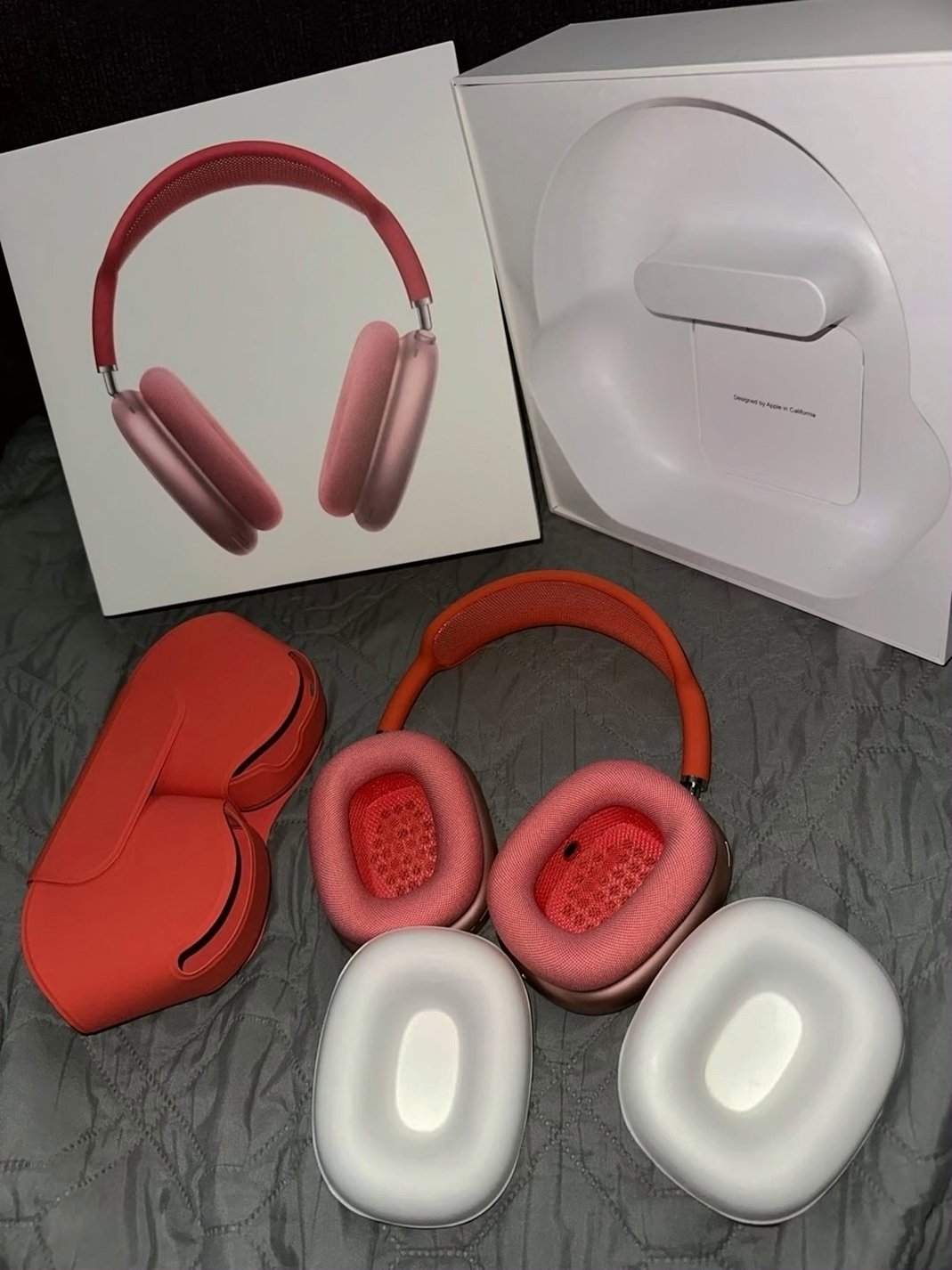 Apple AirPods Max 3C15 Pink Unlocked - Used