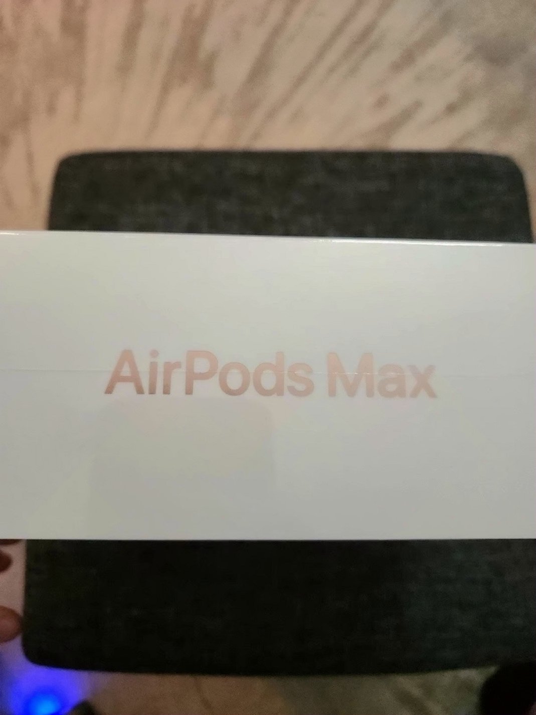 Apple AirPods Max 1J39 - Used image 3