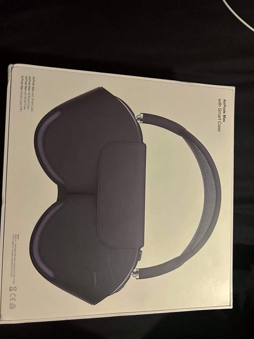 Apple AirPods Max 7T27 - Used image 2