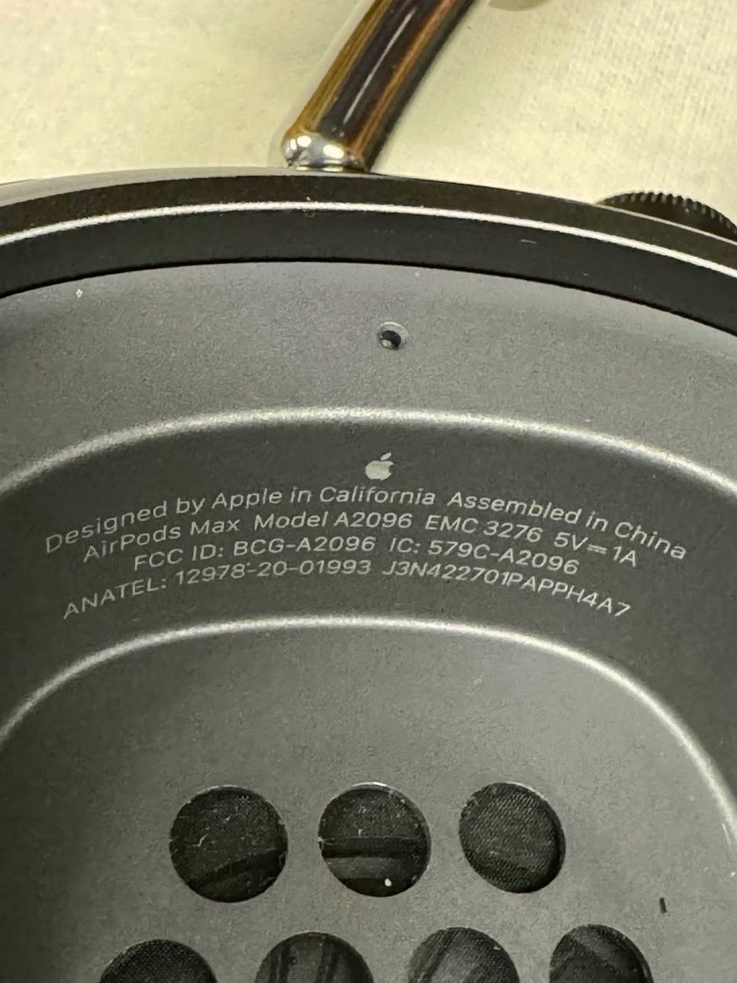 Apple AirPods Max Space Gray Used - Like New image 5
