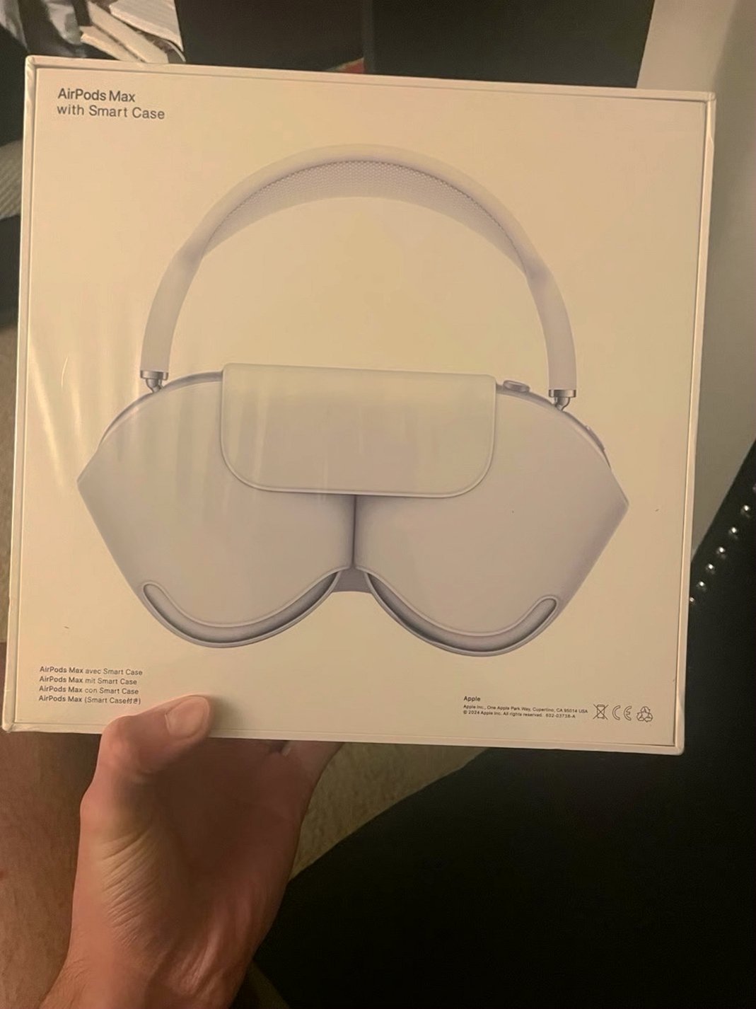Apple AirPod Max White Unlocked - Used image 2