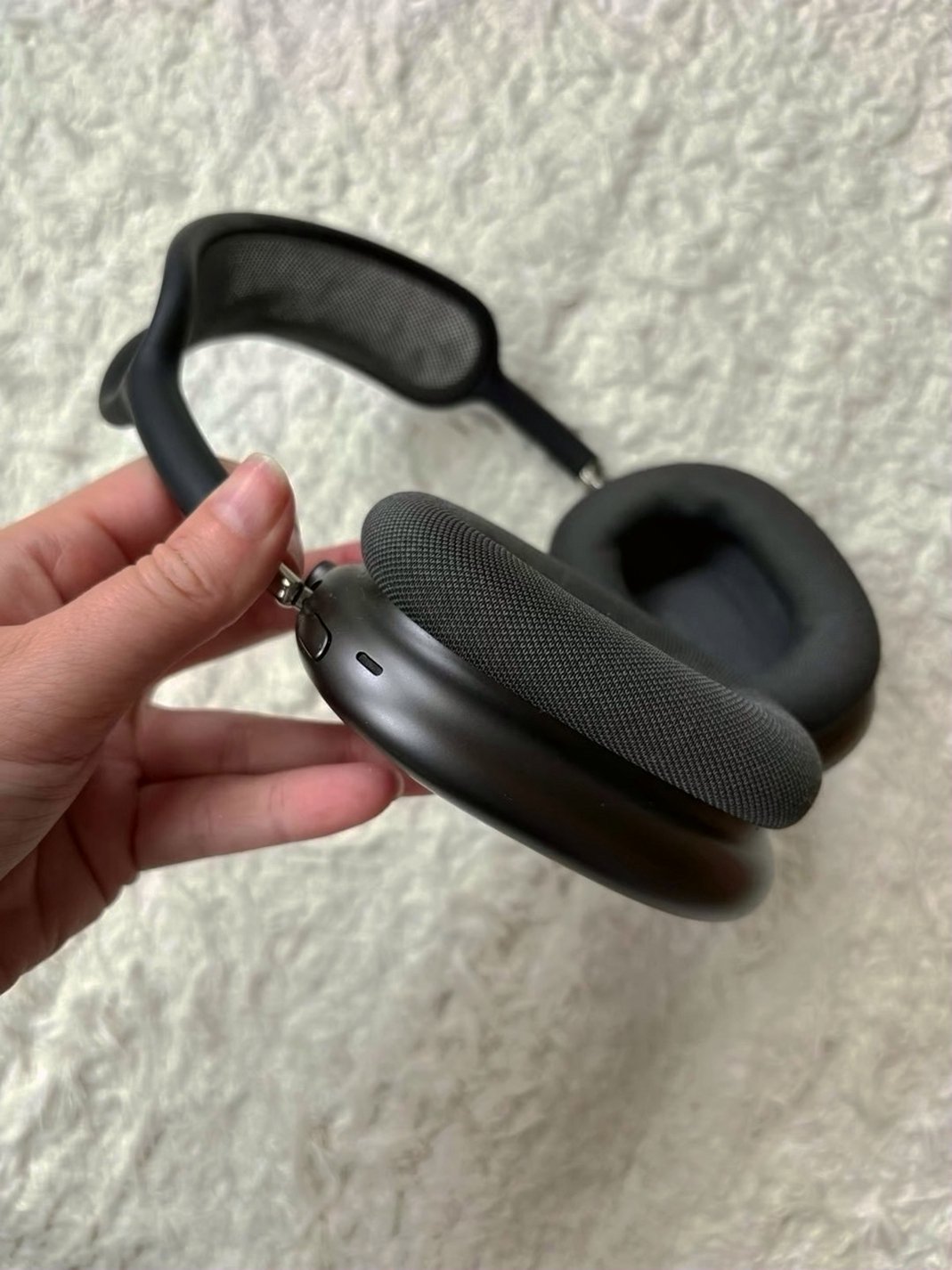 Apple AirPods Max Space Gray Used image 3